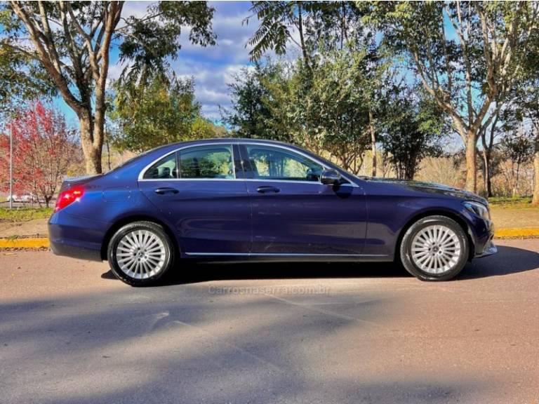 MERCEDES-BENZ - C 180 - 2018/2018 - Azul - R$ 129.900,00