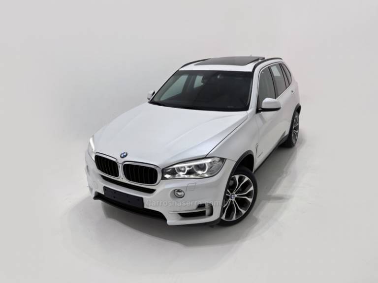 BMW - X5 - 2016/2016 - Branca - R$ 189.000,00