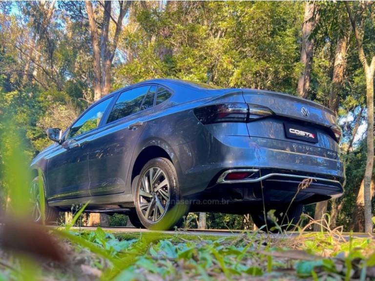 VOLKSWAGEN - VIRTUS - 2023/2023 - Cinza - R$ 119.990,00