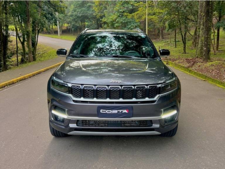 JEEP - COMMANDER - 2022/2022 - Cinza - R$ 190.000,00