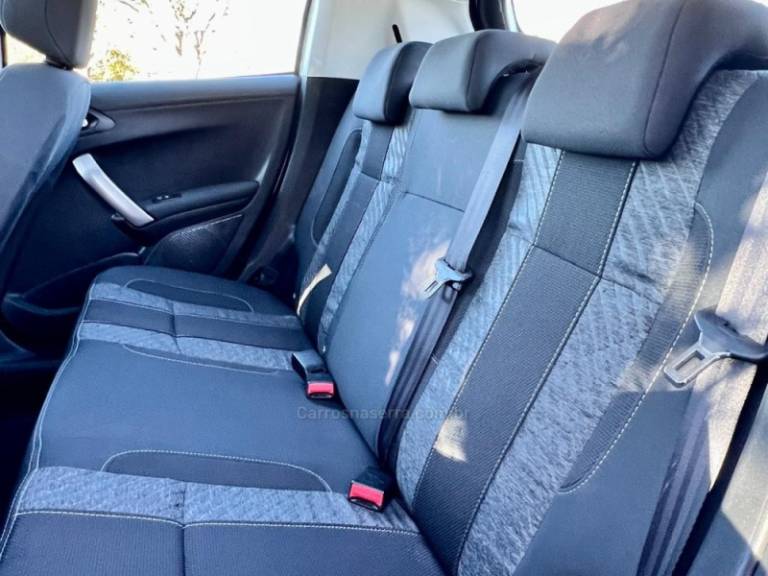 PEUGEOT - 208 - 2019/2019 - Branca - R$ 72.900,00