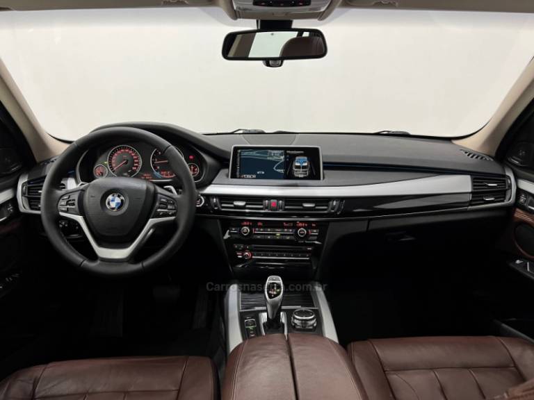 BMW - X5 - 2015/2015 - Cinza - R$ 169.900,00