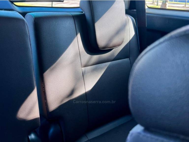 TOYOTA - HILUX SW4 - 2018/2018 - Preta - R$ 239.000,00