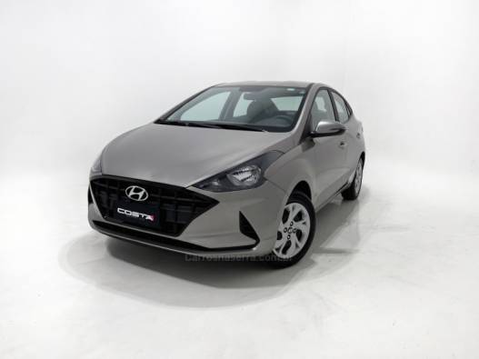 HYUNDAI - HB20S - 2022/2022 - Dourada - R$ 69.999,00