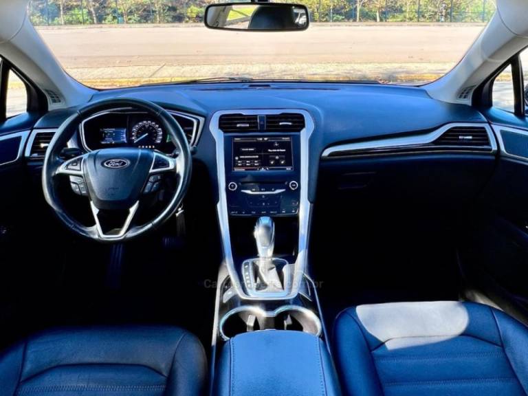 FORD - FUSION - 2015/2015 - Preta - R$ 74.900,00