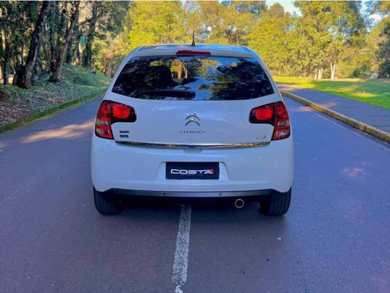 CITROËN - C3 - 2014/2014 - Branca - R$ 46.000,00